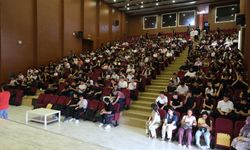 Öğrenciler Biyolojik Çeşitlilik Panelinde Buluştu