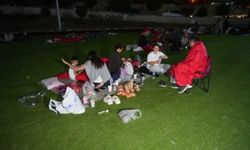 Geceyi stadyumda geçirdiler!