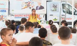Gezici Kütüphane çocukları bilgiyle donatıyor