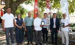 Bursa’da temizlik elçilerine teşekkür plaketi