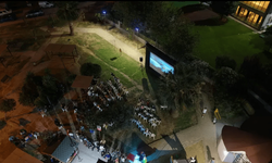 Çocuklara açık hava sinema şöleni