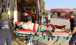 Suriyeliler arasında çekiçli kavga!