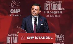 Özgür Çelik yeniden CHP İstanbul İl Başkanı!