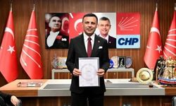 Özgür Çelik mazbatasını aldı