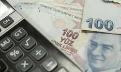 Merkez 2,5 puan daha düşürdü