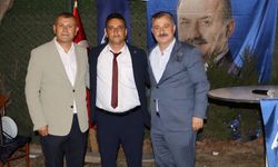 Bursa’da Yeniden Refah İlçe Başkanı Anahtar Parti’ye katıldı