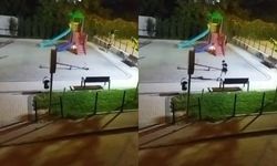 Çocuklar oyun parkını ateşe verdi!