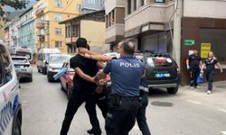Bursa'da polislerin üzerine pitbull saldı