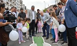 Bursa'da çocuklar Heykel'de buluşuyor!