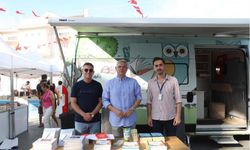 Gezici Kütüphane kitapseverlerle buluştu