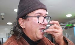Hamsi ucuzladı: Vatandaş çiğ yedi