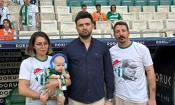 Bursaspor'dan Çağan Ata için balonlu kutlama