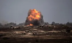 İsrail ateşkese rağmen Gazze'yi vurdu