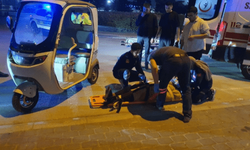 Elektrikli treeporter takla attı