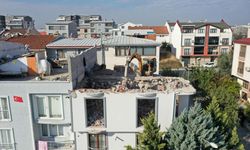 Bursa'da ruhsatsız katlara anında müdahale!