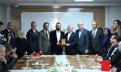 Bursa'da 800 yeni üye AK Parti'ye katıldı