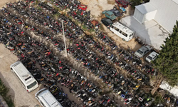 Milyonluk araçlar çürümeye terk edildi!