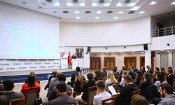 Geleceğin kodları BTSO Akademi'de yazıldı