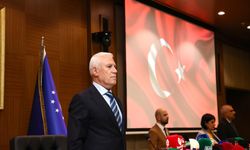 Büyükşehir Meclisi'nde şehitlere saygı duruşu