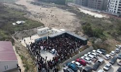 Mağdurlar gökyüzüne siyah balon bıraktı