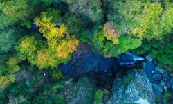 Sudüşen Şelalesi'nde renk cümbüşü