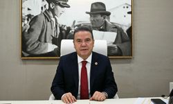 Muhittin Böcek hastaneye kaldırıldı