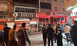 Patlayan soba kafeyi yaktı!