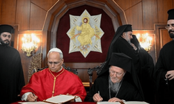 Papa, Fener Rum Patrikhanesi'ni ziyaret etti