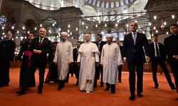 Papa, Sultanahmet Camii'ni ziyaret etti