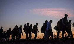 Düzensiz göçle mücadele hız kesmiyor!