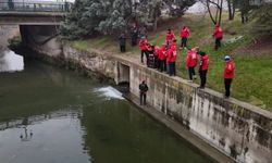 Kayıp öğretmen için kritik arama!