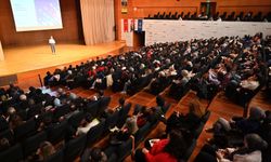 Bursa'da 'Eğitimde Yeni Yaklaşımlar' konferansı