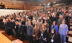 Bursa’da yüzlerce öğretmen katıldı: “Eğitimde yeni yaklaşımlar”