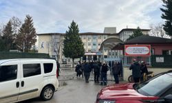 Lise bahçesinde rehine krizi