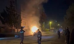 Elektrikli otomobil alev aldı!