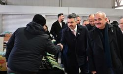 Başkan Yılmaz, pazar esnafıyla buluştu