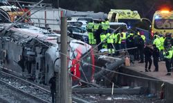 İspanya'da hızlı tren kazası: 39 ölü