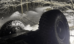 Cip uçuruma yuvarlandı: 5 yaralı