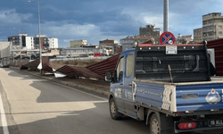 Bursa'da fırtına mesaisi: Ekipler sahada