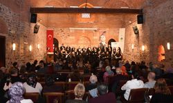 Osmangazi'de 14 Şubat ezgileri yükseldi