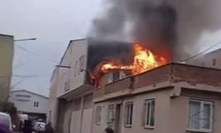 Evin çatısında yangın paniği!