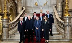 Bozbey Avrupa'da tarihi kent modelini inceledi