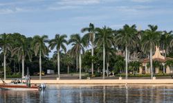 Trump'ın konutunda alarm!