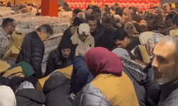 Bursa'da 100 TL izdihamı!