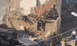 Bursa'da metruk bina çöktü!