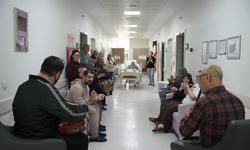 Yenişehir'de hastalara moral konseri