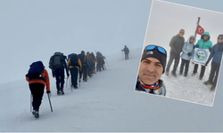 Zirvede gururlandıran görüntü