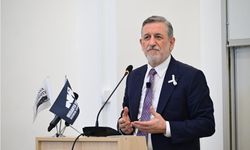 Burkay'dan gençlere dönüşüm mesajı