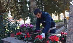 Gemlik’te şehitliklere titiz bakım