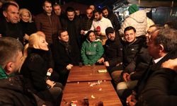 Bursalılar sahurda tarihi meydanda buluştu